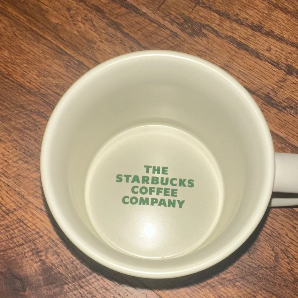 NWT Quirky Starbucks Mug 🍵